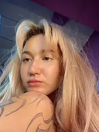Rimmahottes — Stripchat recorded stream image, 19.07.2026 00:30