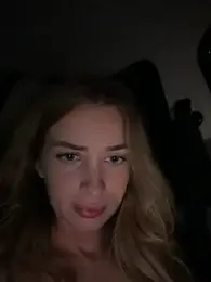 EvieEvans — Stripchat recorded stream image, 19.07.2026 14:50