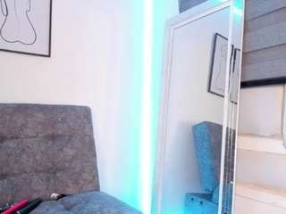 avaferrera — Camsoda recorded stream image, 12.03.2025 03:30