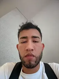 liam_bronw — Stripchat recorded stream image, 21.07.2026 16:00