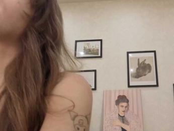 dolly-ll — Bongacams recorded stream image, 21.07.2026 13:30