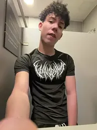 yoursexyjose — Stripchat recorded stream image, 21.07.2026 18:40