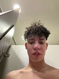 yoursexyjose — Stripchat recorded stream image, 21.07.2026 18:40