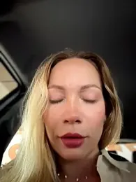 LavenderHot — Stripchat recorded stream image, 23.07.2026 02:10