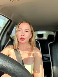 LavenderHot — Stripchat recorded stream image, 23.07.2026 02:10