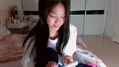 Miu1_girl — Stripchat recorded stream image, 24.07.2026 12:50
