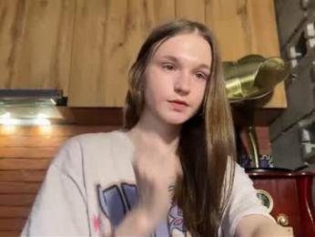 nloraaa — Chaturbate recorded stream image, 25.07.2026 09:00