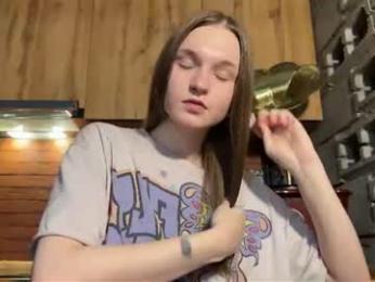 nloraaa — Chaturbate recorded stream image, 25.07.2026 09:00