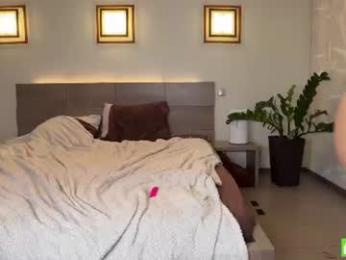 roselyn_rose — Chaturbate recorded stream image, 27.07.2026 16:20