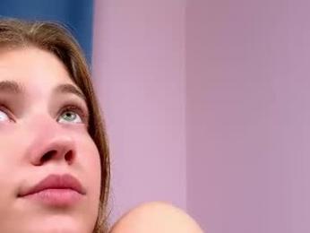 cute_fox_girl — Chaturbate recorded stream image, 28.07.2026 10:10