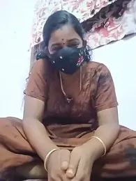 tamilratchasii — Stripchat recorded stream image, 28.07.2026 16:40