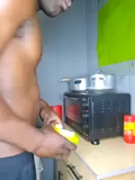 Petrossa — Stripchat recorded stream image, 29.07.2026 06:50