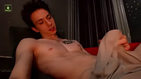 ares_pallini — Stripchat recorded stream image, 29.07.2026 04:20