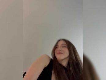 OlivkaVif — Bongacams recorded stream screenshot (12 Mar 2025)