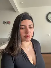 sukhakunis1 — Stripchat recorded stream image, 29.07.2026 16:10