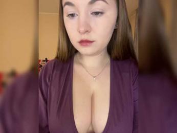 AlinaRay — Bongacams recorded stream image, 12.03.2025 12:40