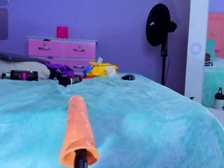 shaantall — Camsoda recorded stream image, 04.08.2026 11:40