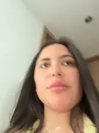 sukhakunis1 — Stripchat recorded stream image, 08.08.2026 20:50