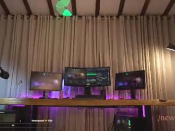 newivy — Chaturbate recorded stream image, 11.08.2026 00:40