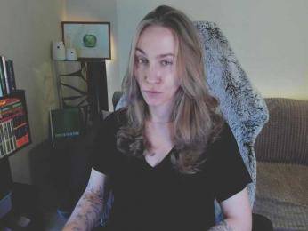 Adamova_Eva — Bongacams recorded stream image, 12.03.2025 19:40