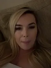 EvaSunderland — Stripchat recorded stream image, 12.08.2026 19:10