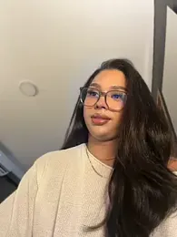 Samantha_Bernardo — Stripchat recorded stream image, 13.08.2026 06:00