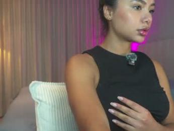 camilagomezz — Chaturbate recorded stream image, 14.08.2026 01:40