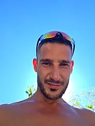 Zeefy — Stripchat recorded stream image, 15.08.2026 07:50