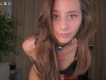falinecrosthwaite — Chaturbate recorded stream image, 15.08.2026 19:20