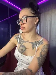 Queen_of_pain — Stripchat recorded stream image, 17.08.2026 06:50