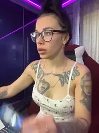 Queen_of_pain — Stripchat recorded stream image, 17.08.2026 06:50