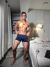 Paradise_boy__ — Stripchat recorded stream image, 20.08.2026 00:10