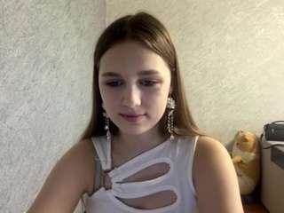 mikabraskey — Camsoda recorded stream image, 20.08.2026 08:20