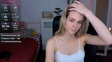 margarettttt — Stripchat recorded stream image, 20.08.2026 12:30