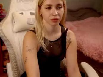 ho1yh01e — Chaturbate recorded stream image, 20.08.2026 17:40