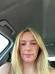 Sophiesinxx — Stripchat recorded stream image, 21.08.2026 08:40