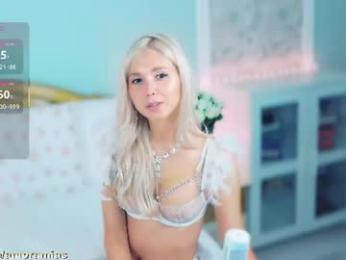 amoramias — Chaturbate recorded stream image, 22.08.2026 17:30