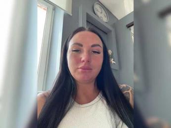 KROSHKA_N — Bongacams recorded stream screenshot (13 Mar 2025)