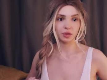 vivid_girls — Chaturbate recorded stream image, 25.08.2026 07:30