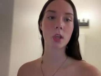 kayliexxw — Chaturbate recorded stream image, 25.08.2026 18:10