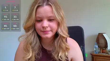 Milana15 — Stripchat recorded stream image, 27.08.2026 14:40