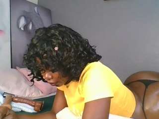 curvymelanin — Camsoda recorded stream image, 13.03.2025 12:10