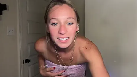 brooklynn6 — Stripchat recorded stream image, 02.09.2026 00:30