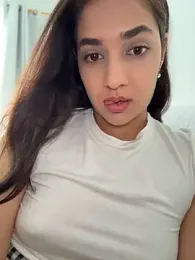 __amcutefatima — Stripchat recorded stream image, 02.09.2026 14:00