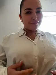 sukhakunis1 — Stripchat recorded stream image, 02.09.2026 15:30
