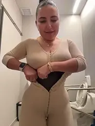 sukhakunis1 — Stripchat recorded stream image, 02.09.2026 15:30
