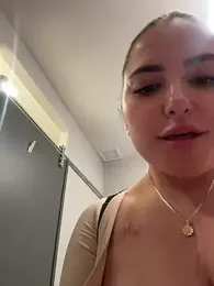 sukhakunis1 — Stripchat recorded stream image, 02.09.2026 15:30