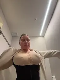 sukhakunis1 — Stripchat recorded stream image, 02.09.2026 15:30