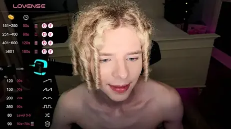 Kudi_Minnt — Stripchat recorded stream image, 03.09.2026 21:40