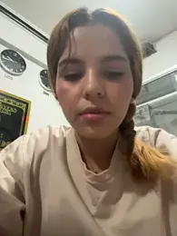 Mia_Tylor01 — Stripchat recorded stream image, 04.09.2026 02:20
